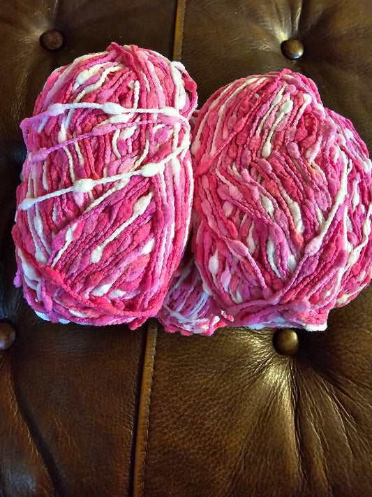 Unlabeled Pink/White Nubbly Yarn *Lot of 5*