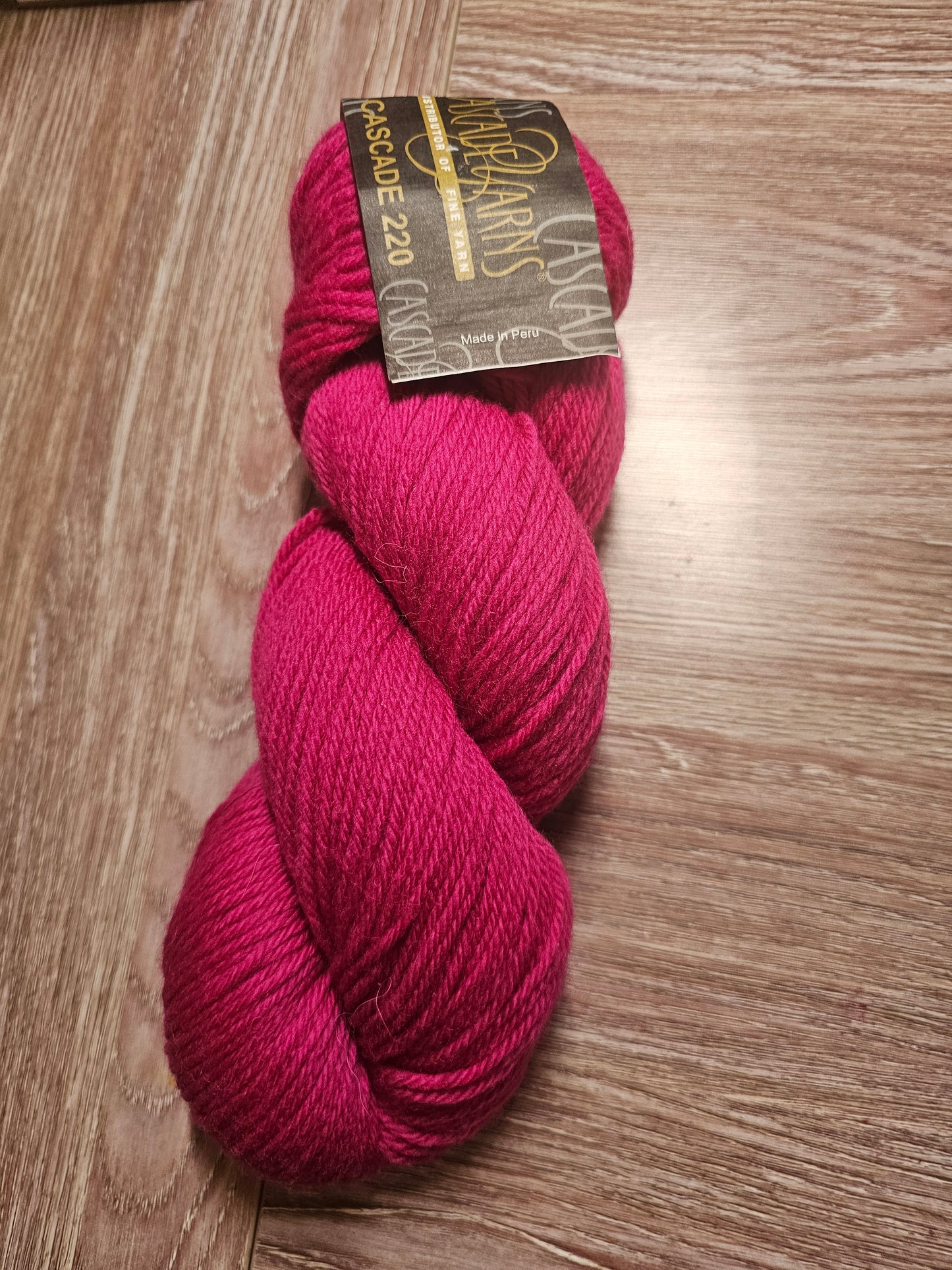 Cascade Yarns *Imported* Peruvian Wool Magenta Yarn