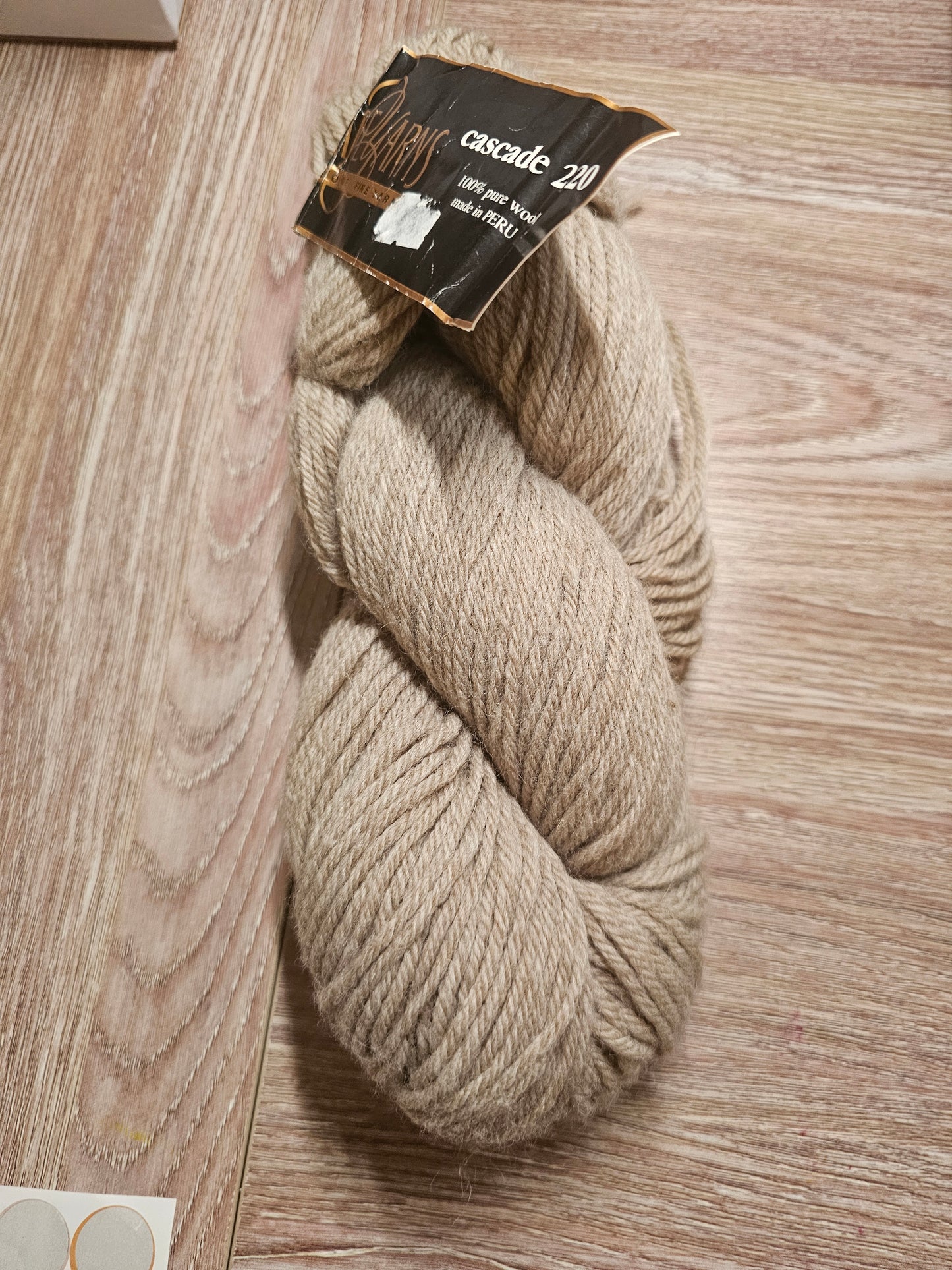 Cascade Yarns *Imported* Peruvian Wool Oatmeal Yarn