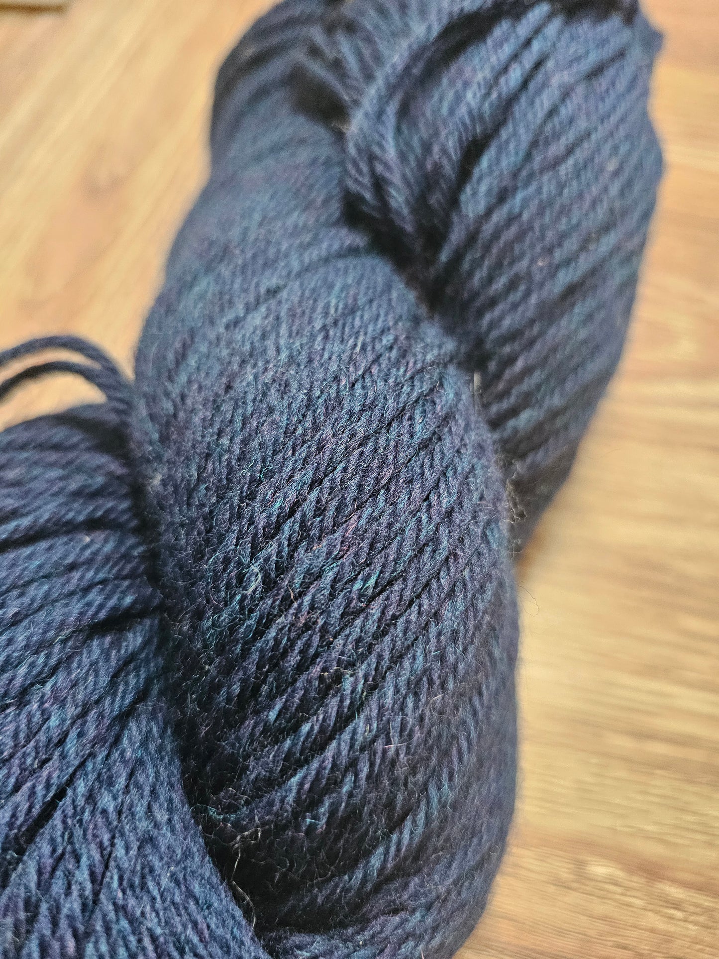 Cascade Yarns 220 The Heathers 100% Peruvian Highland Wool "Navy Blue" Yarn