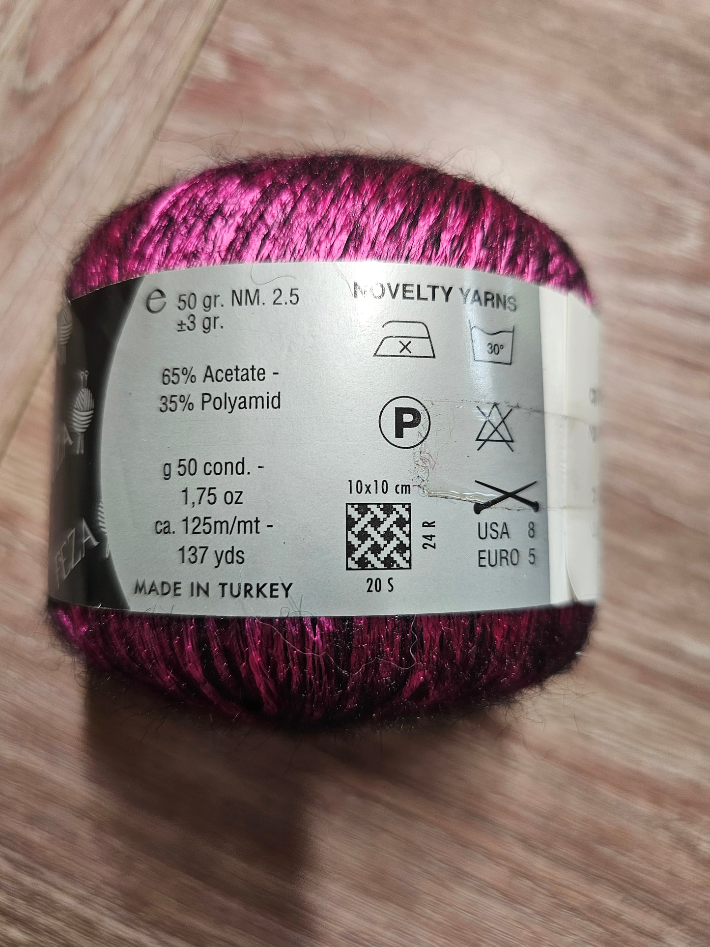 Imported Turkish Feza Mesmeriza Metallic Magenta Yarn