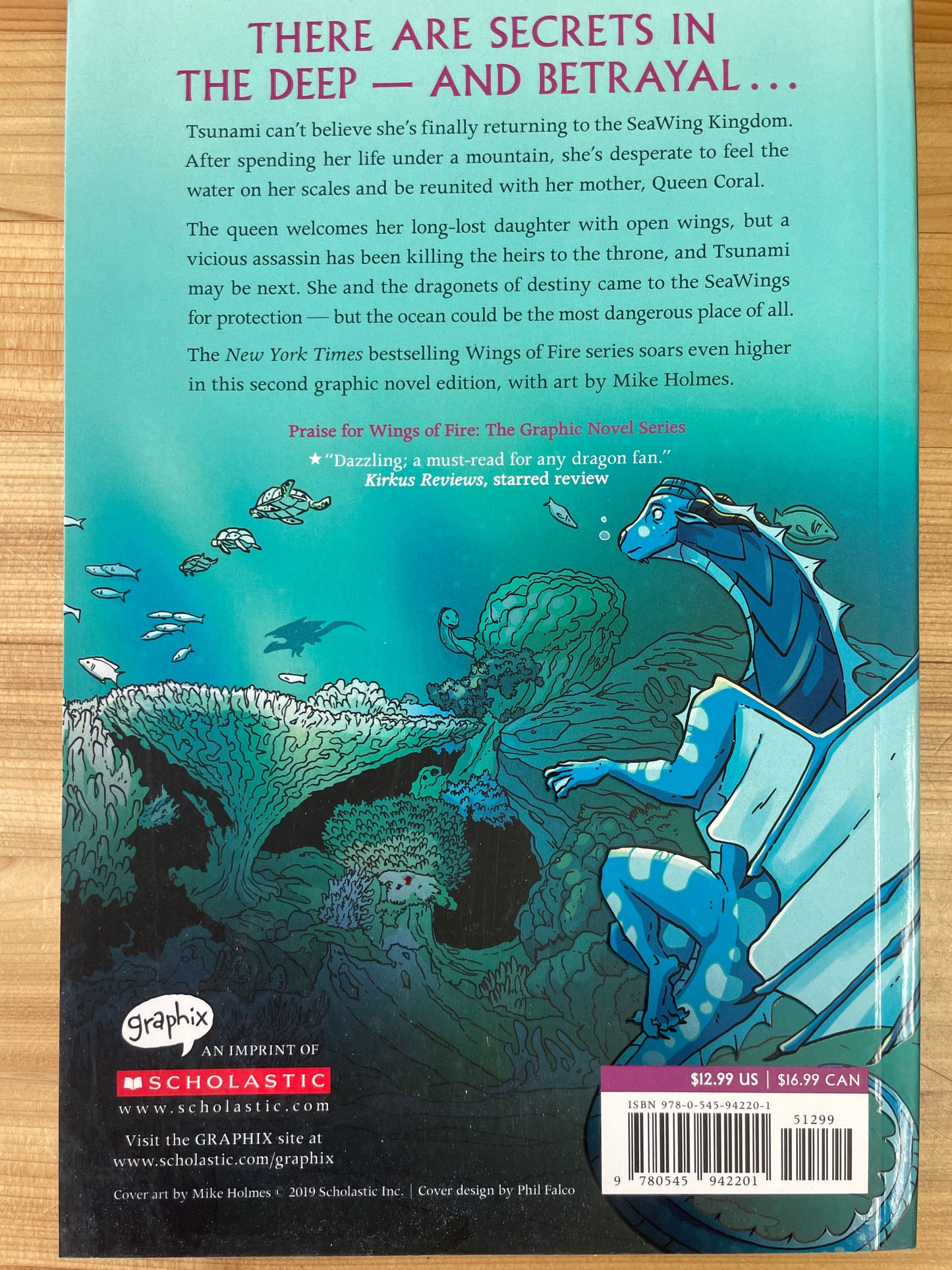 Wings of Fire: the Lost Heir (graphic novel book 2) by Tui T. Sutherland, art by Mike Holmes